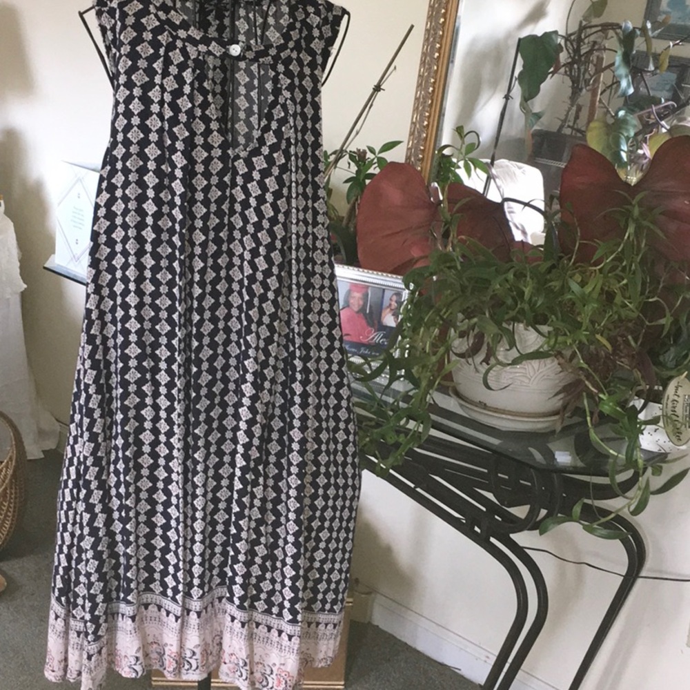 Indulge in style versatile tent Dress SZ med